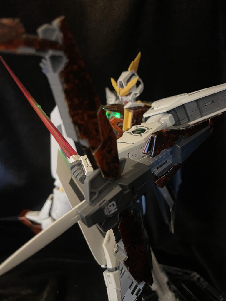 このGNシールドの取り付けがやや緩いくらいで、各所かなり安定感のあるキットでした。