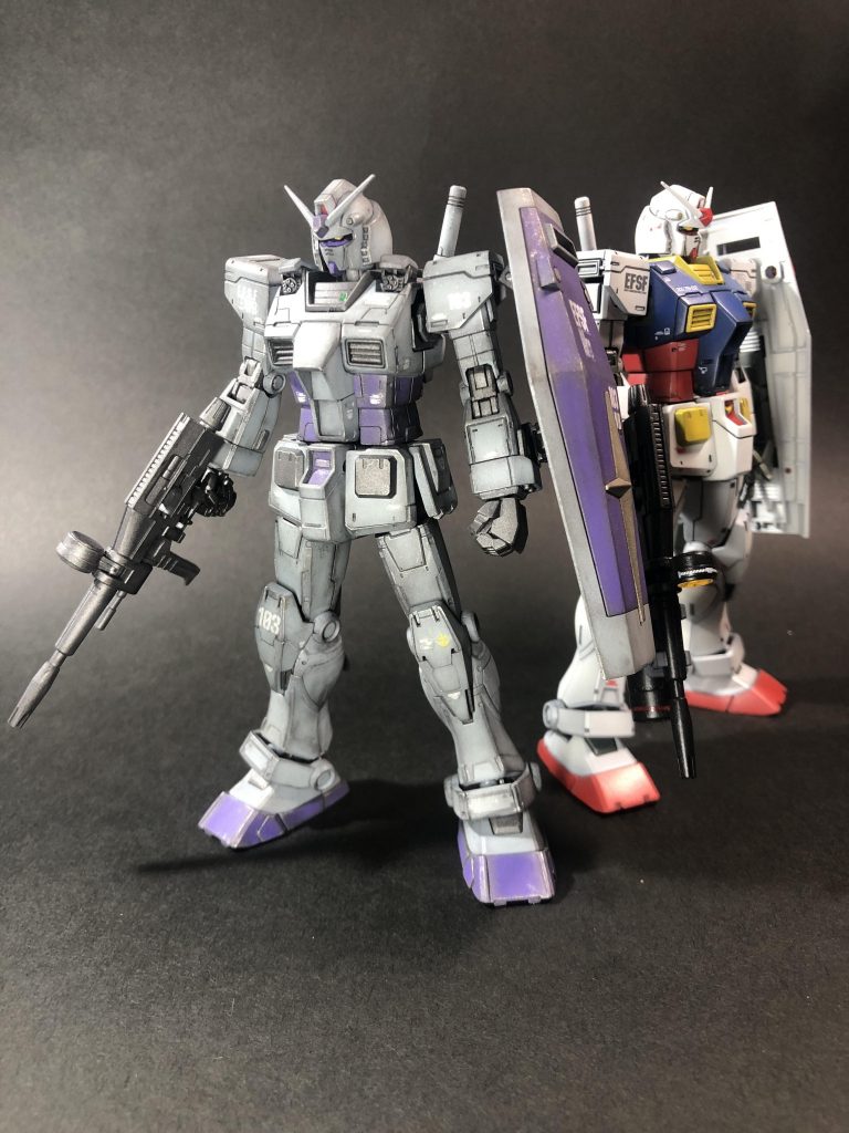前につくったRX78-2と比較も兼ねて撮影した物です。なんとなく比較してみて頂きたいです😊