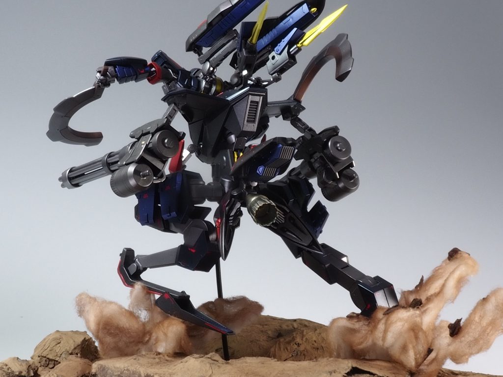 大地を踏みしだきながら疾走するイメージで制作しましたが走ってる状態を表現するのは難しかったです💦