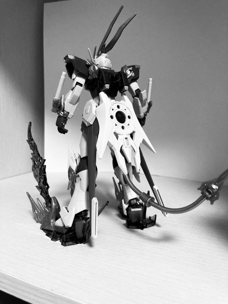 追加のシルエットも製作中。