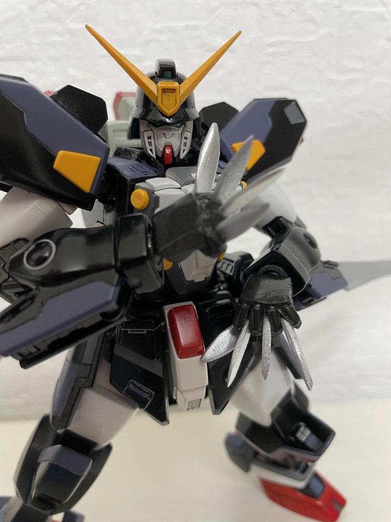 メッサーグランツはプラ板から削って自作しました。