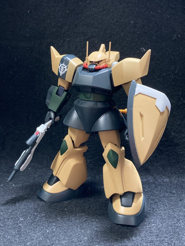 ジャンク品のゲルググをリサイクルして、塗装まで凡そ1年寝かした機体になります( ˙꒳˙ )