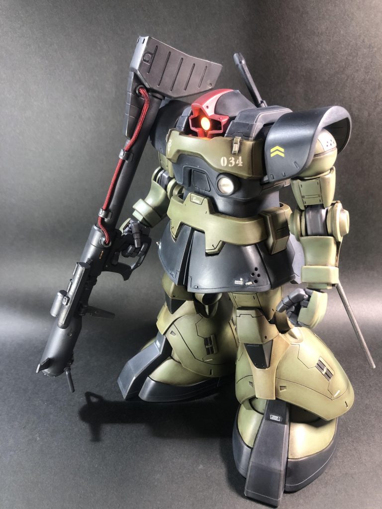 ジャイアントバズーカもディテール追加手元にある物をペタペタくっつけてそれっぽく組み合わせてみました。