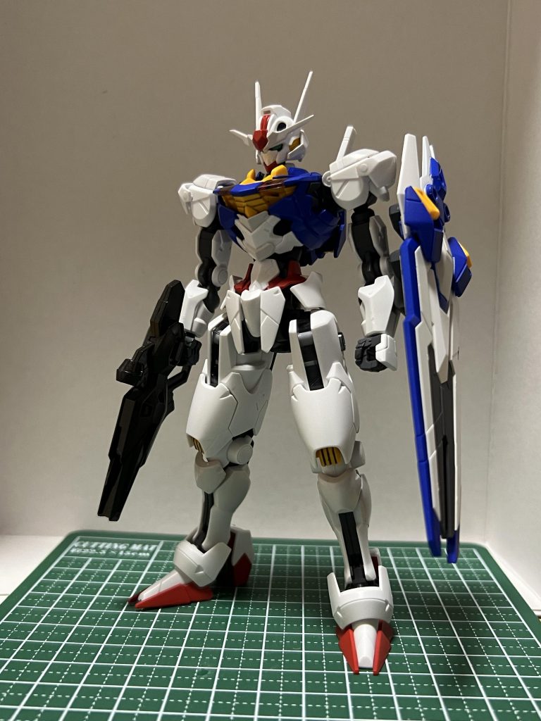 大まかな塗装が完了少し灰色9号を増やし、デカールつや消し