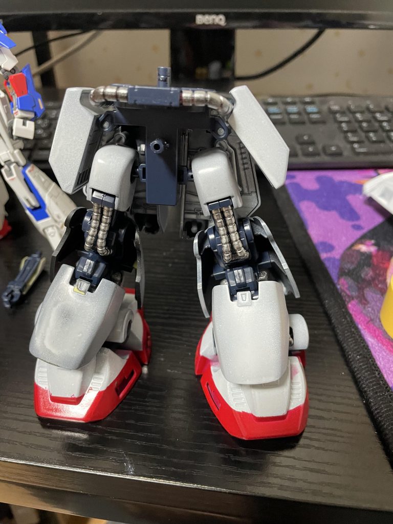 塗装が薄かったりマスキングはみ出したり…