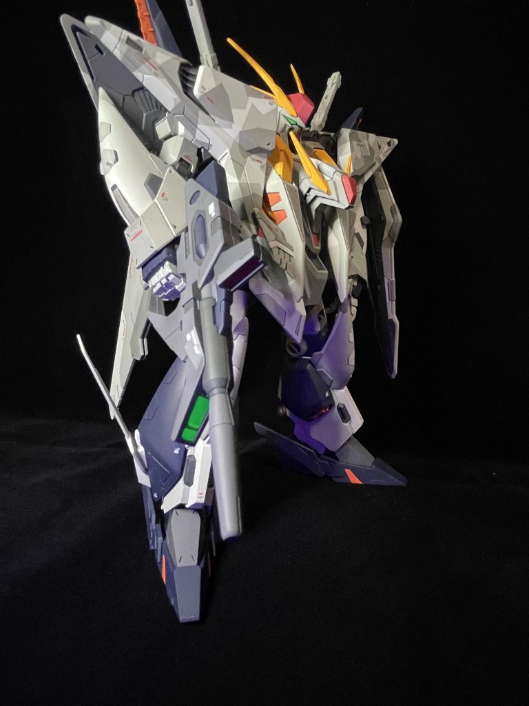 ビームライフルも軽く色分けしました。