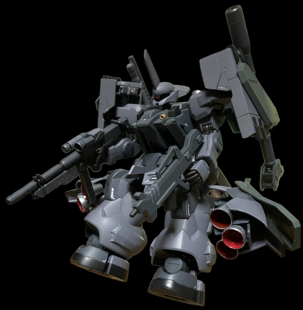 降下しながらの撃ち下ろし。あとはビームトーチを装備した写真も撮りたかったのですが作成中に紛失しました…｡ﾟ(ﾟ´ω`ﾟ)ﾟ｡脚のバーニアにそのままマウントできるのでいつか2本装備したいです。思っていたものが形になったので満足しましたがこれが完成した後に4話が放送されてディランザ・ソルを見たときにバイザー顔も全然ありだな…って思ったのでバイザーverの頭部も作るかもです。ここまで見ていただきありがとうございました！