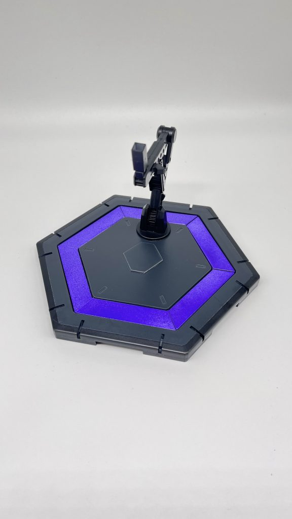 ハンドパーツはキットとロボマニ融合で握り手と表情ついた平手、キットの可動指手を用意ベースはお馴染みセッションベースを塗装しました。