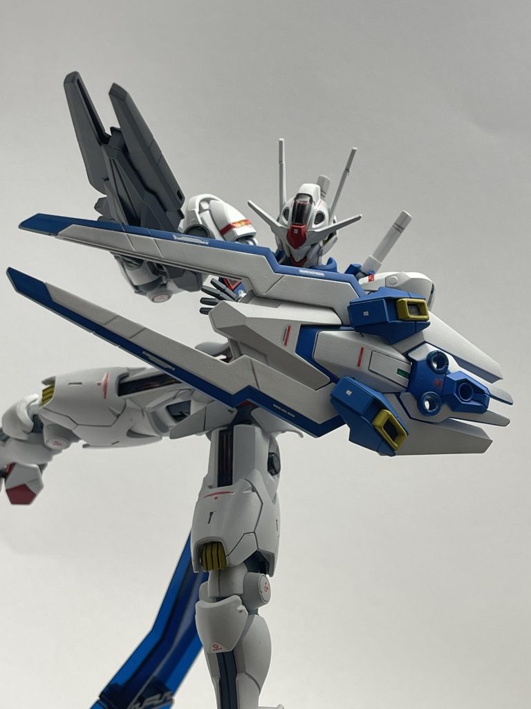 ガンダムエアリアル–3枚目/制作者：@YUHIvvc