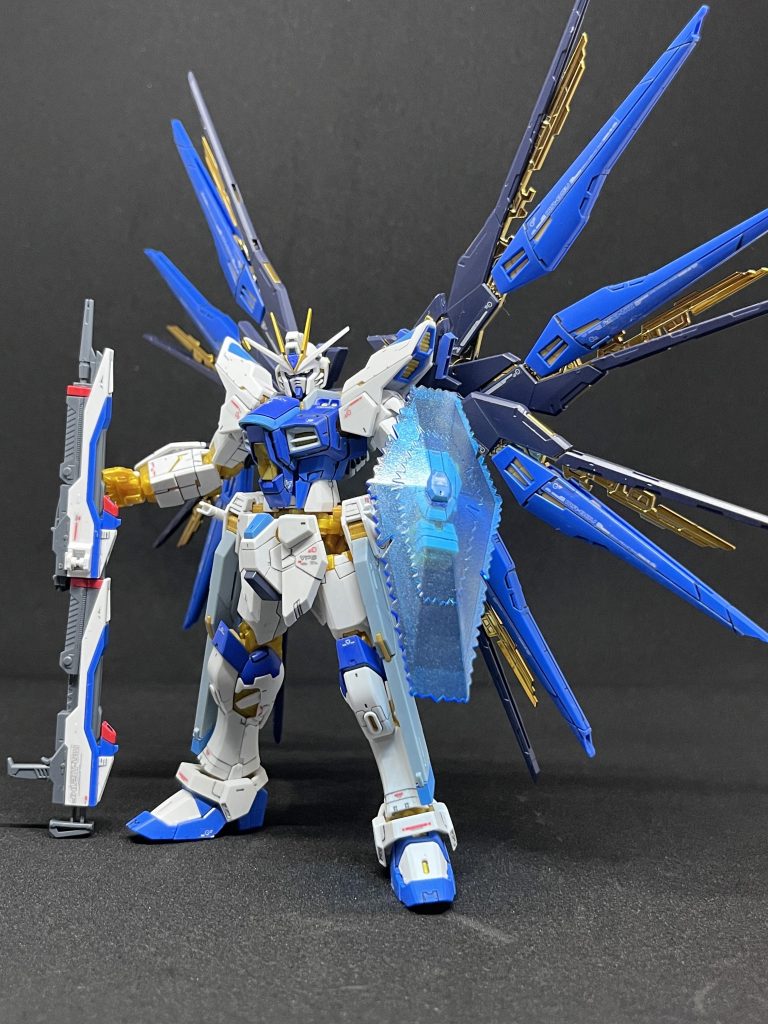 ビームシールドとライフル連結で。このポージングすき