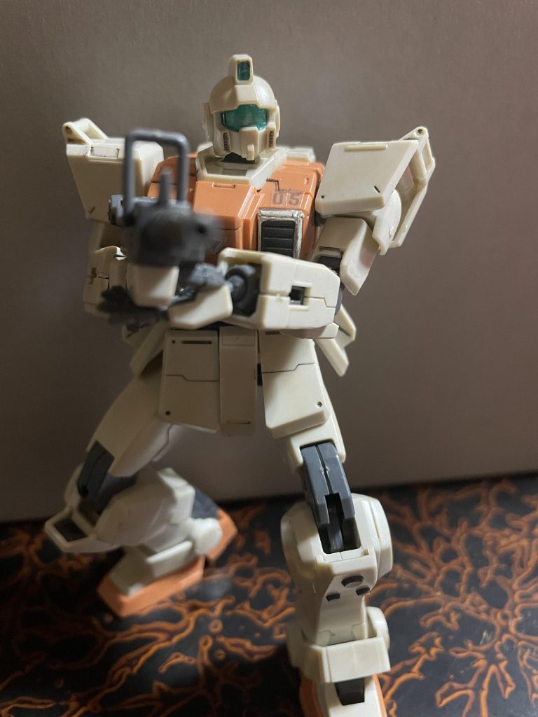 一般的？な射撃ポーズ。片膝のがよかったかなぁ？脚めっちゃミスしてるな。