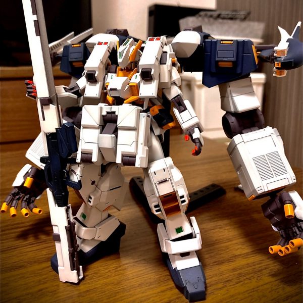 ガンダムTR-1 ヘイズル・アウスラ ギガンティック・アーム・ユニット装備
