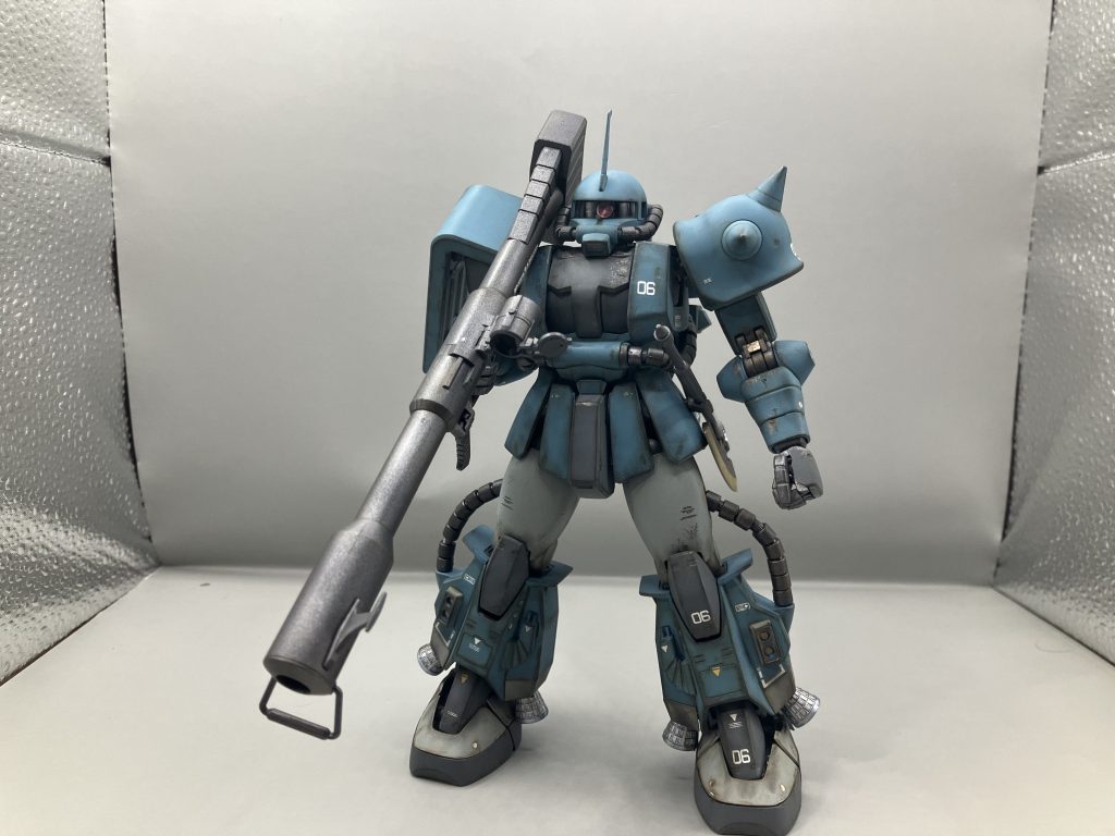 正面姿片脚のデカールの位置を間違えてました...