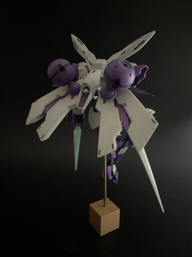 後ろのきん○まダッサ...と思ってたんですけどいや、カッコよく見えてきた...