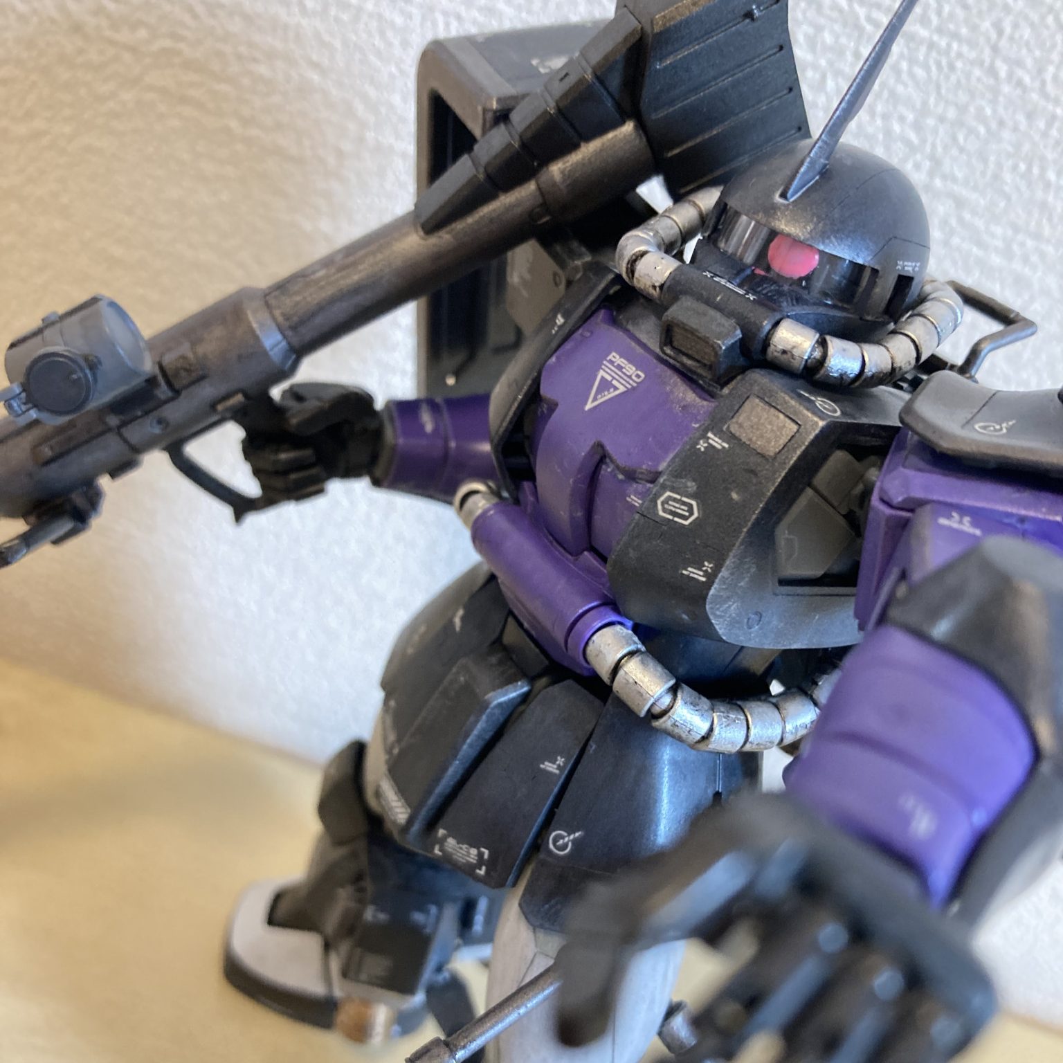 MG黒い三連星ザクII｜GARさんのガンプラ作品｜GUNSTA（ガンスタ）