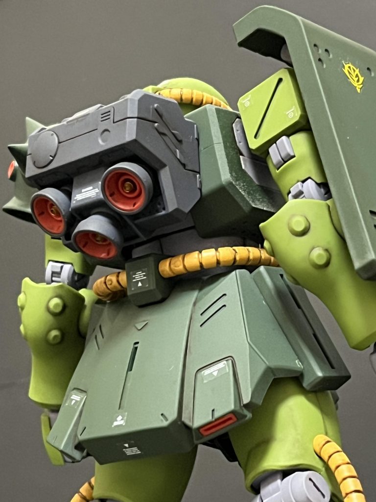 サンドセルのアップ。バーニアにはメタルパーツを組み込んでディテールアップしました。