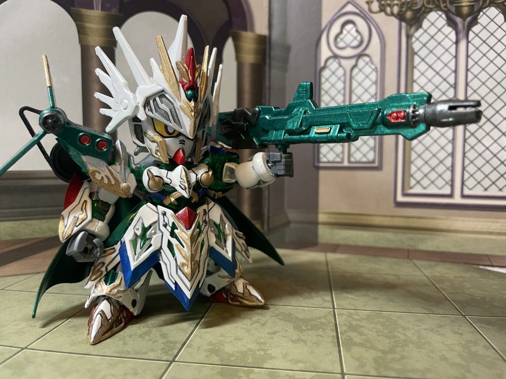 強力な遠距離仕様。今回ナイトですが無機質な機械装備もよく似合います。ワールドヒーローシリーズのいいところですね。