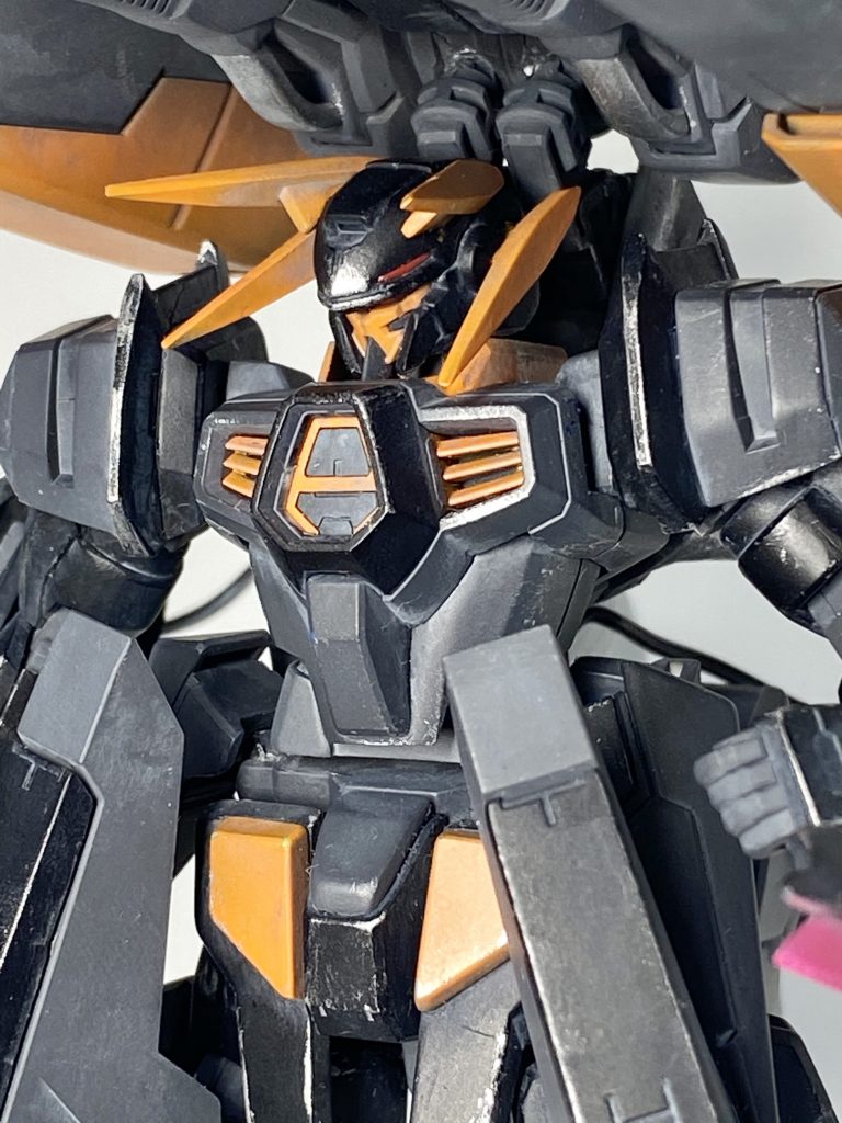 最後にまとめの文を入れてなかったので追加で入れさせてもらいます。今回と投稿は1年ぶりにガンスタに投稿してみました。オリ武器とミキシングは今回が初めてでしたが自分では50%満足のいける物になったと思ってます。後の50%は満足のいかなかったのではなく自分の文章が苦手なのとミキシングやオリ武器作成が思ってたのより難しかったことの反省です。これからはもっとガンスタやTwitterにガンプラなどのプラモデルを投稿をしていきたいです。