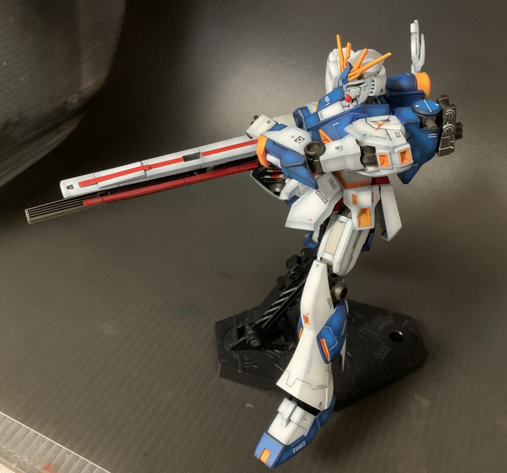 EG RX-93ff νガンダム–4枚目/制作者：@tosaben