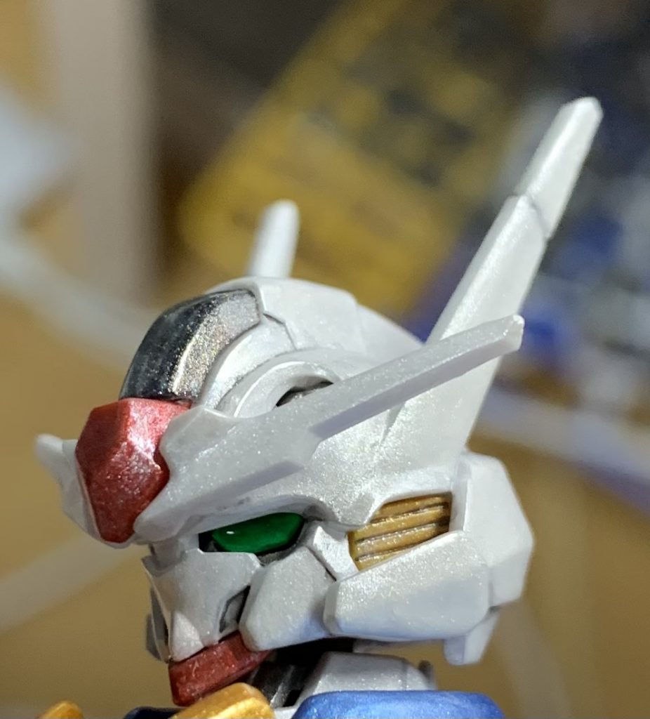 メインカメラは艶感を