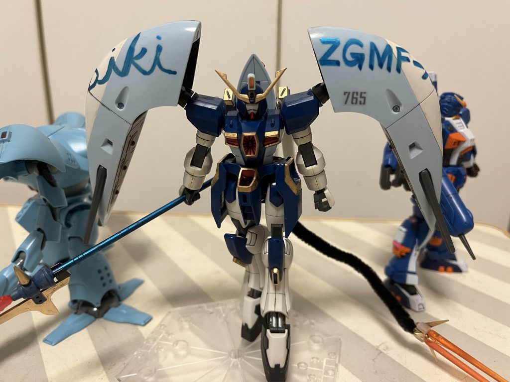 ということで終わりです。ホントは10/10ってことでダブルゼータも投稿したかったのですが、製作が間に合わなかった模様、、どうでもいいのですが、誕生日の同じ響とジュドーですが、なんか出会えばすごく仲良くなりそうだなーなんて思ったり。それじゃあ。。