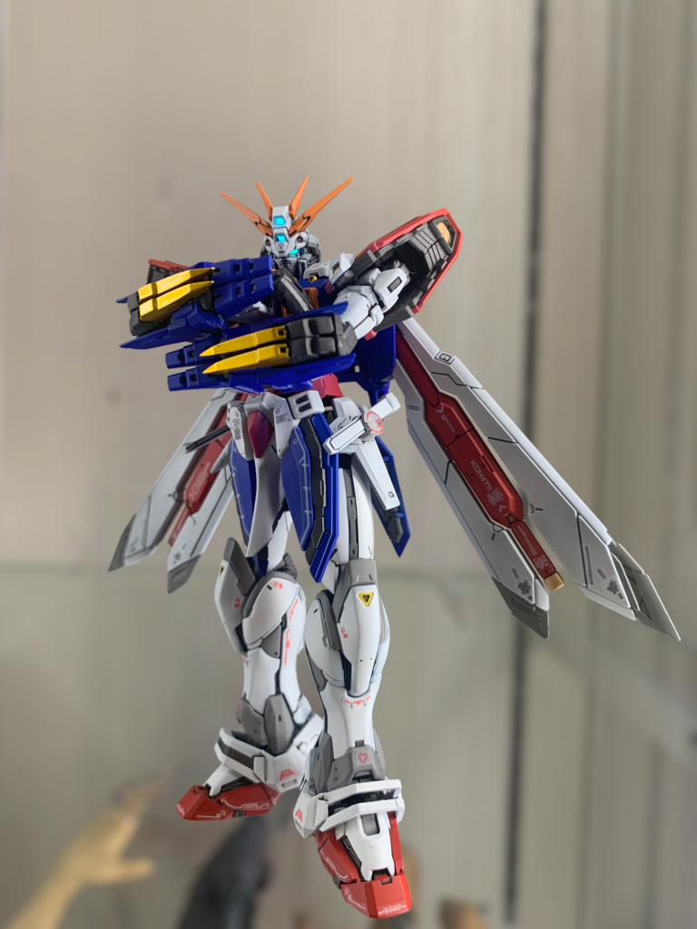 ゴッドガンダムと言えば腕組みポーズ