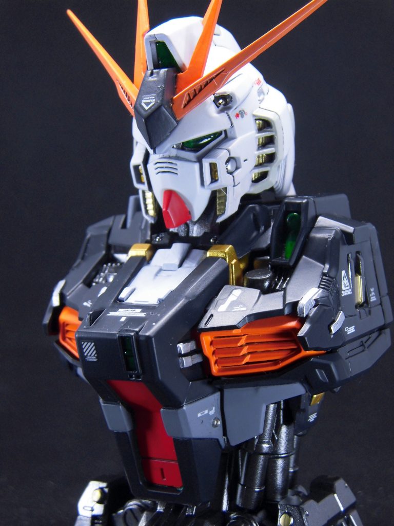 νガンダム メカニカルバスト–2枚目/制作者：シルエラ