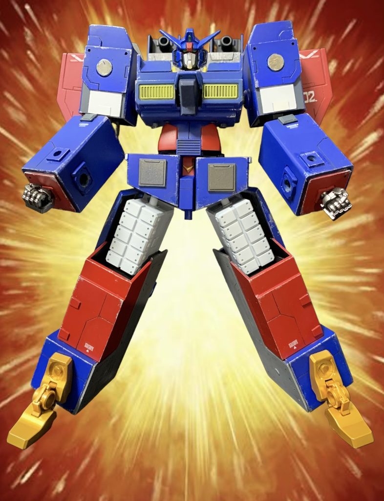 機動変形！ Gファイター！！旧キット Gファイターを切り刻んで、組み替え変形。なんとか人型にしました。90年代2号ロボ感満天の箱ロボです。