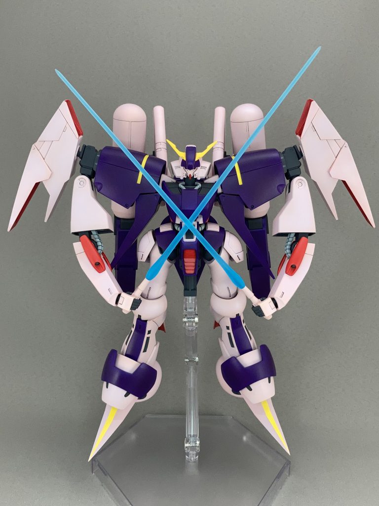 5本指のサーベルの持ち手も用意しました。