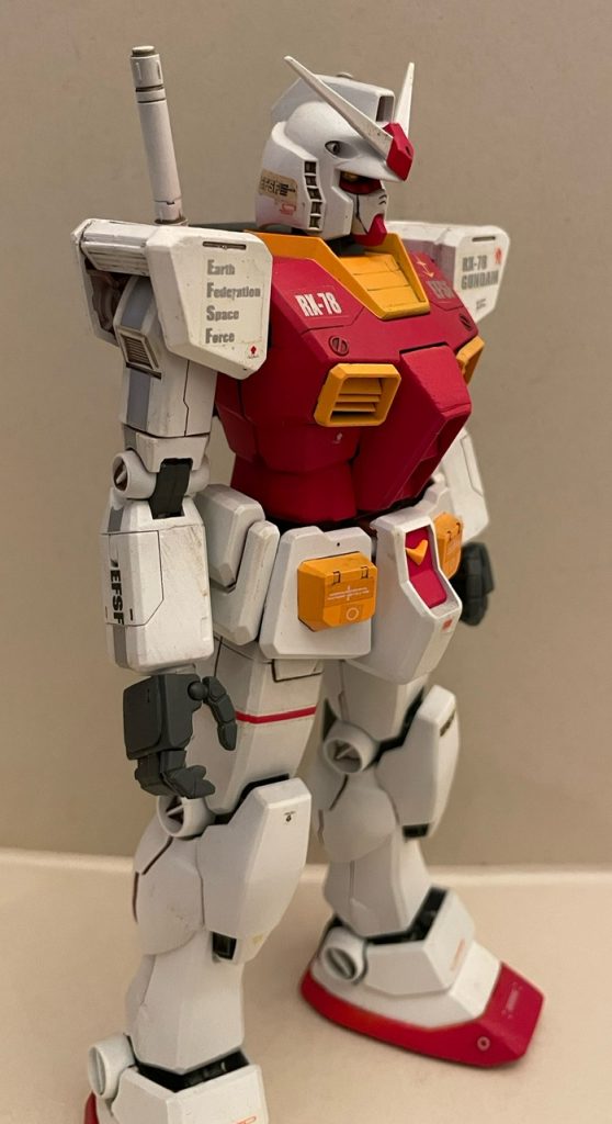 MG 香港バンダイ アジア地域限定商品 GUNDAM RX-78-2–2枚目/制作者：Peter Chan