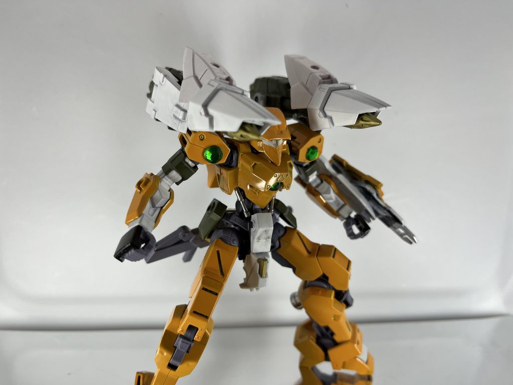 ツインフラクチャーザムジードの印象深い武装これをジャンクから繋ぎ合わせるのが楽しかったかも