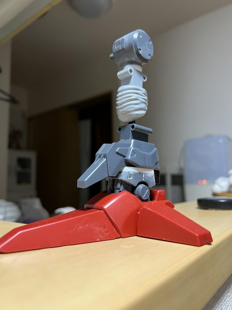 脚部も短く感じたので上下で3mmずつ延長。これでだいぶずんぐり感はなくなったかなと。