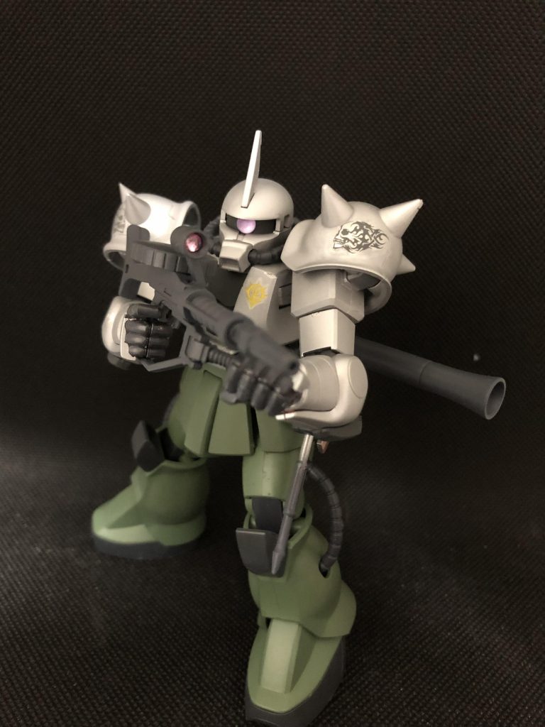 ザクII 銀狐(シルバーフォックス機)–4枚目/制作者：ジジさん