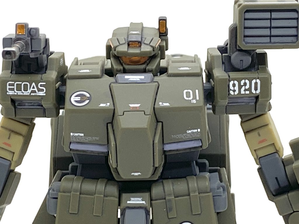 デカールはガンダムデカールDX02 機動戦士ガンダムUC MS用からエコーズのマークを使い、オリジン用やナイチンゲール、閃光のハサウェイ用からなるべく小さめのコーションデカールを使い、スケール感を合わせています。特殊部隊という秘匿性を考量し、地球連邦宇宙軍の英語表記でありますEFSFのマーキングは入れてません。