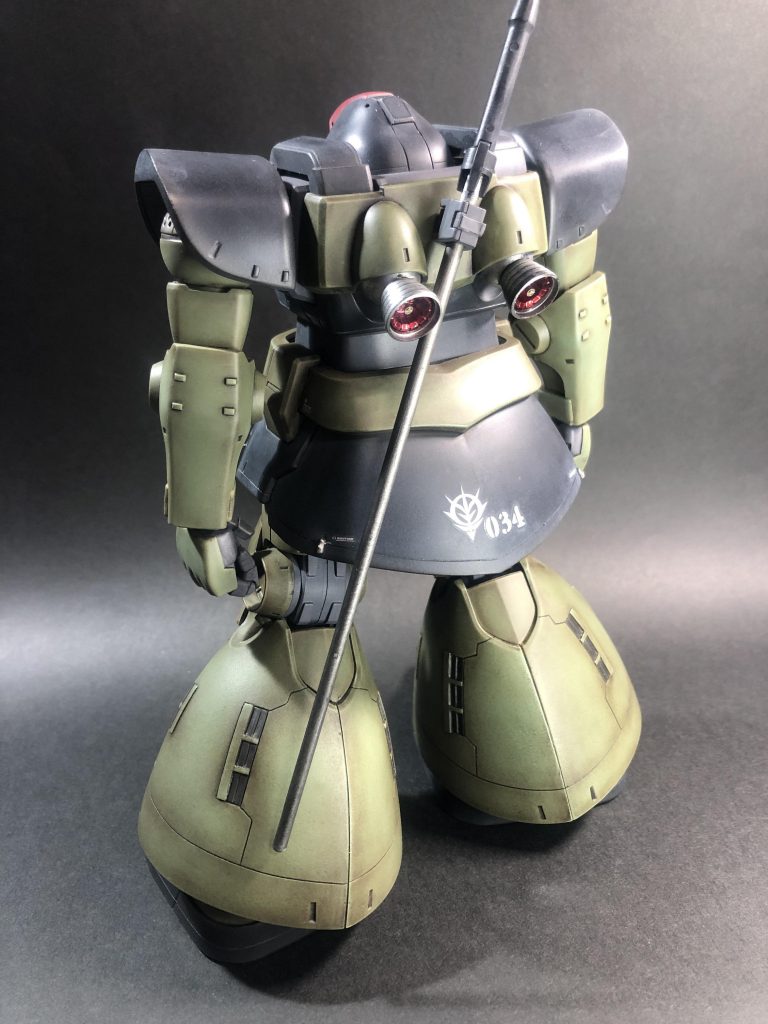 このキットは過去に制作して塗装もスプレーで行ったものを今回リペイントしてみました。