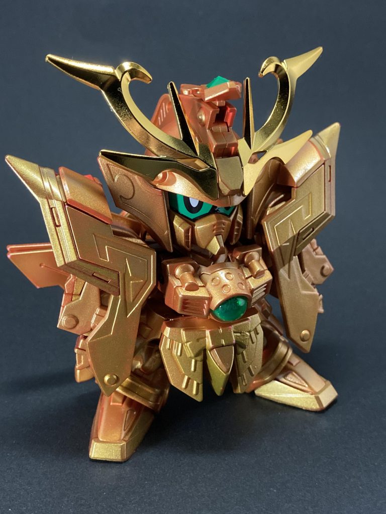 明鏡止水ゴールドは蛍光レッドを下地に、スターブライトブラス→パールゴールド→GXクリアゴールド→光沢コートの順で塗装。下地の蛍光レッドがイイ感じに熱のこもったゴールドに引き立ててくれました✨