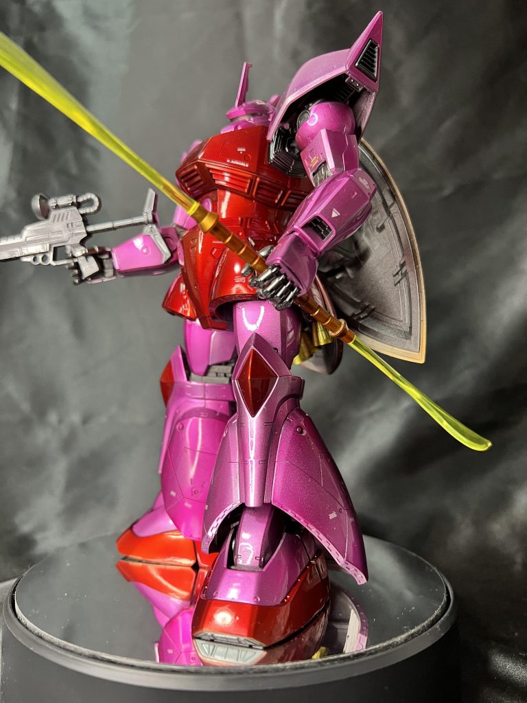 ななめ下から。テカテカです🤣