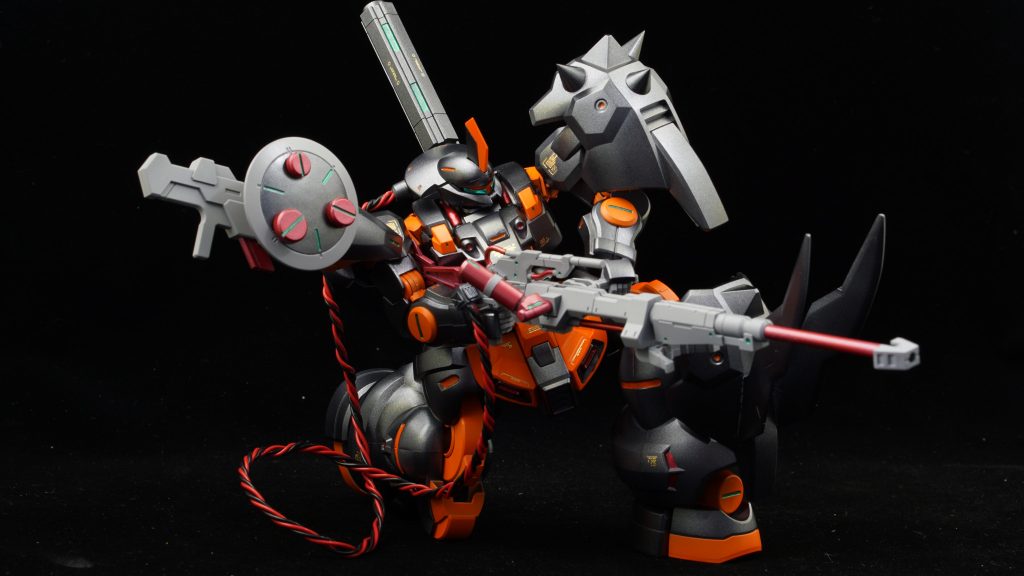 狙撃姿勢（膝立ち横から）