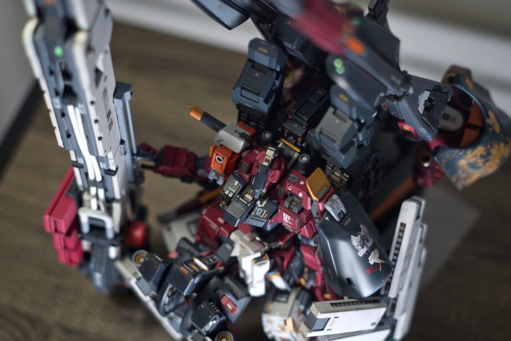 メカニカルディティール、ガンプラスケールを完全変更。