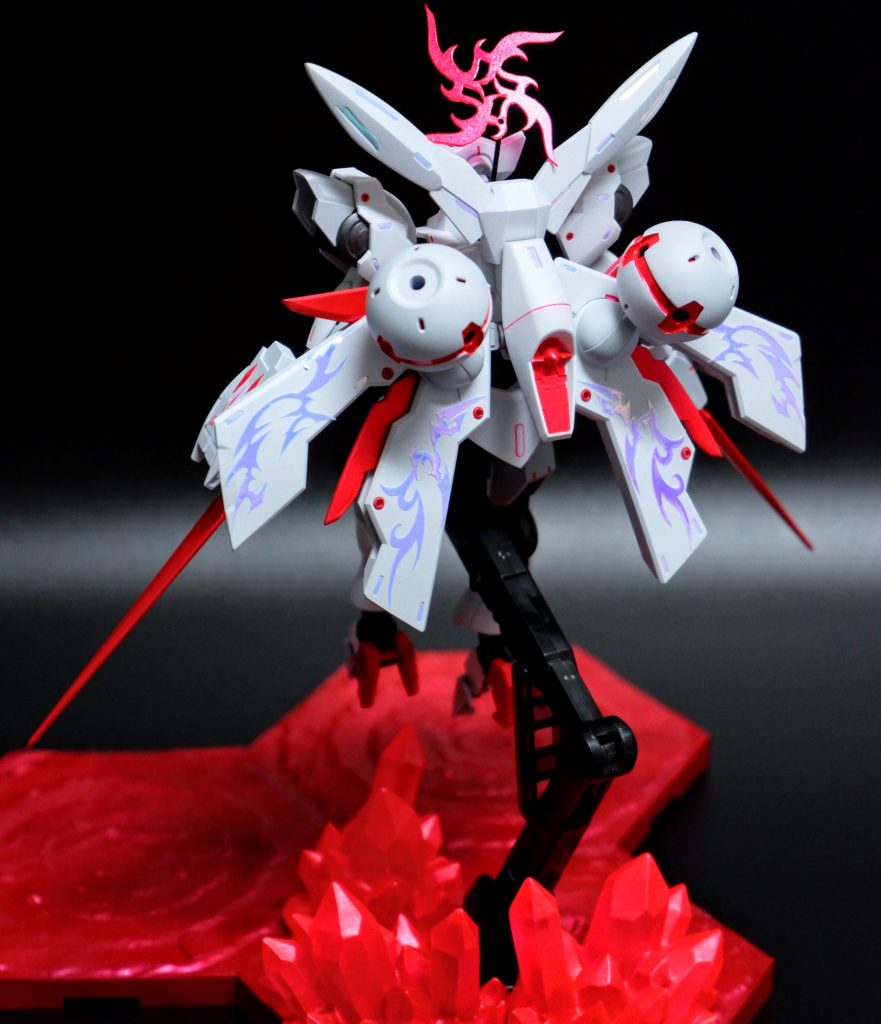 模様と天使の輪っぽい物は○△□の組み合わせで製作。絵心ないのでこれが限界です…