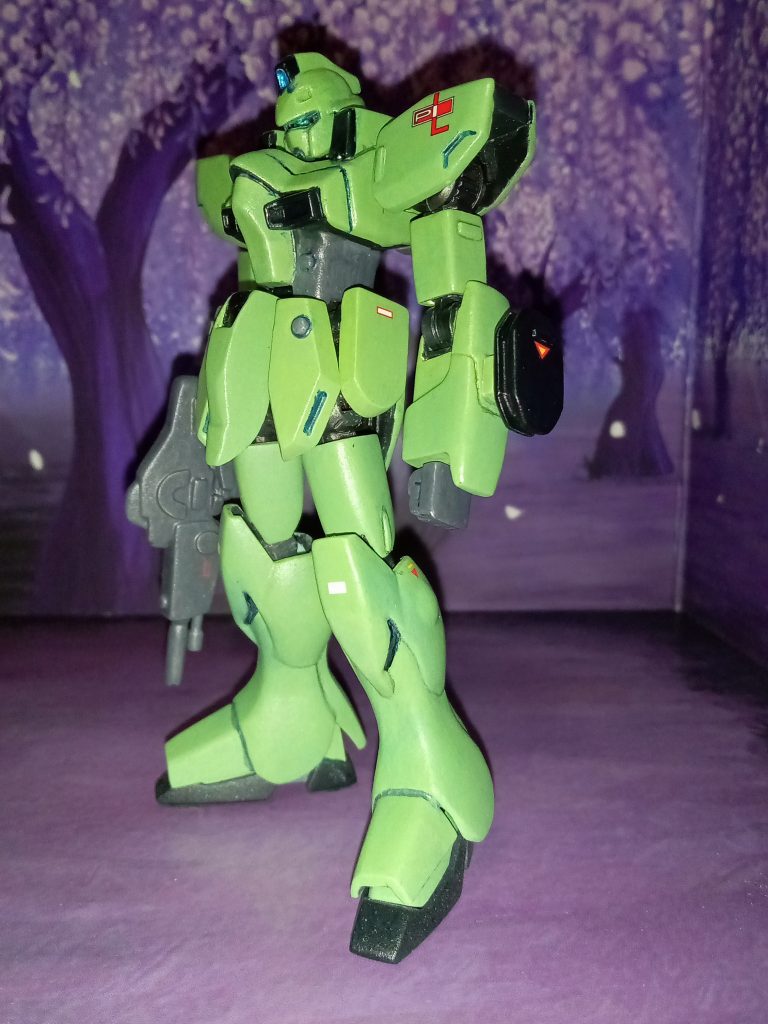 LM111E02 ガンイージ–4枚目/制作者：としこinスペース