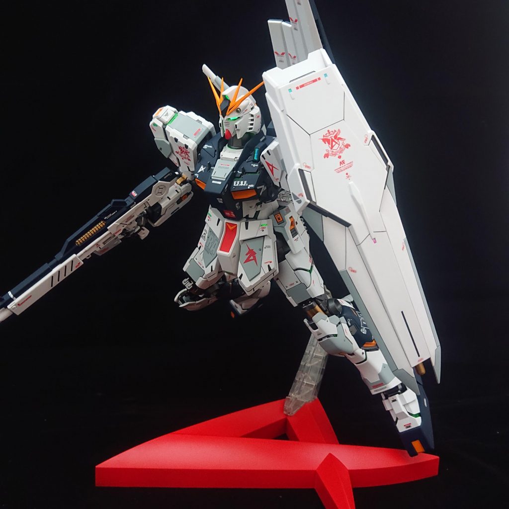 ver.kaのキットはパーツ数多くてなんども諦めそうになりましたが全塗装で組上がった時はおおっ！っちなりました笑