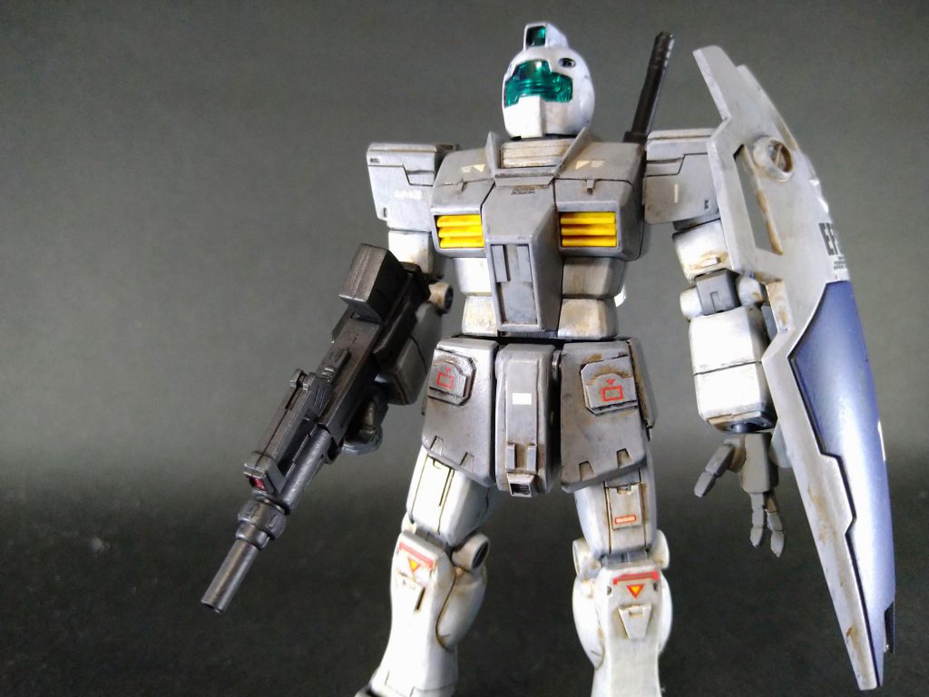 塗装は水性ホビーカラーの筆塗り。メインカラーは、水性ガンダムカラーより、ガンダムseedの