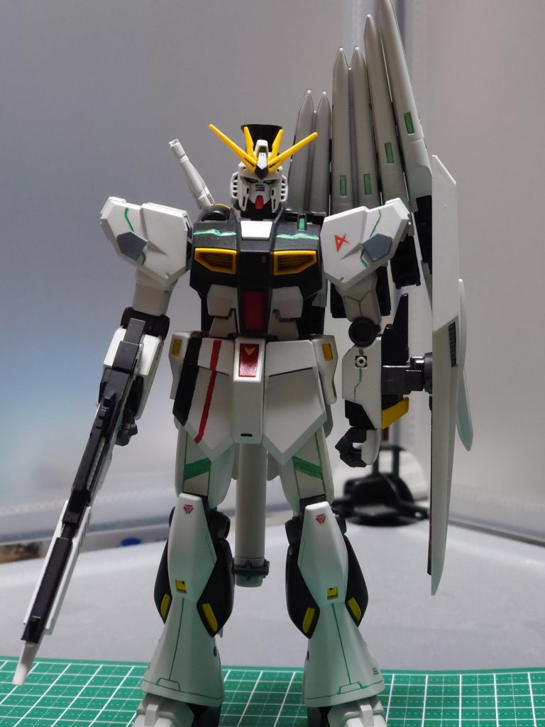 全体としてはこんな感じですね。はじめて、スジ彫りをしてみたのですが、やってるときはうまく出来てると思っていたのに、実際に色をつけるとがたがたになっていて要練習って感じです。