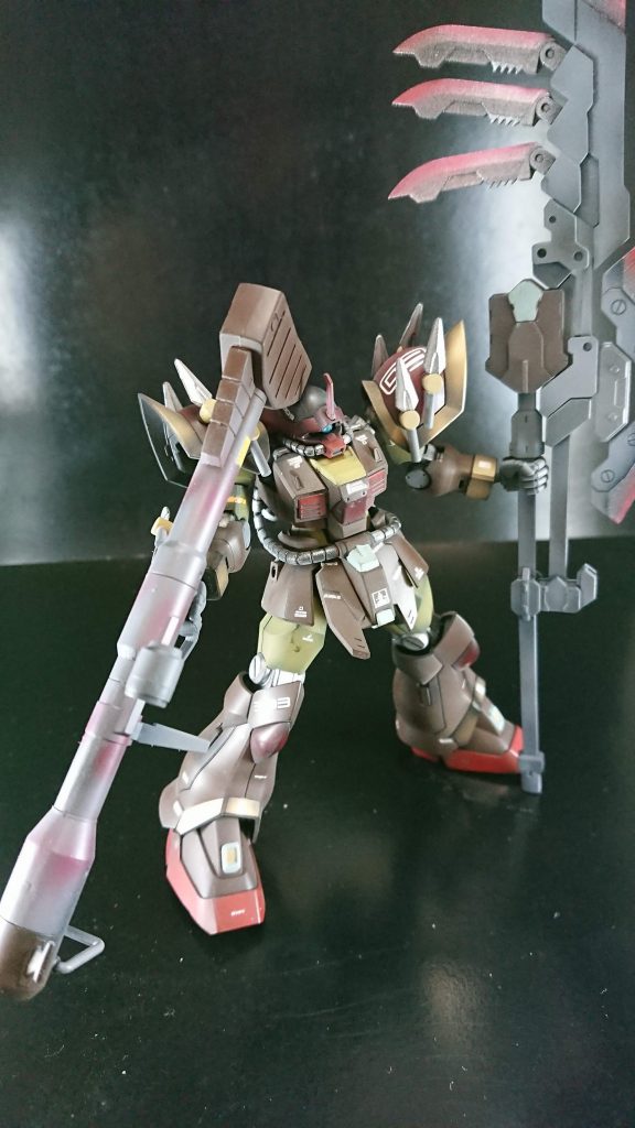 いや〜、デカいです。ショルダーのクナイいらない説ありますね。