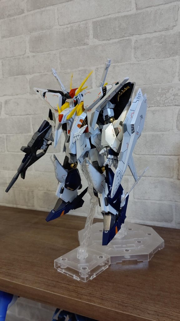 クスィーガンダム–2枚目/制作者：imotarou