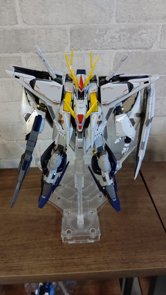 クスィーガンダム–3枚目/制作者：imotarou