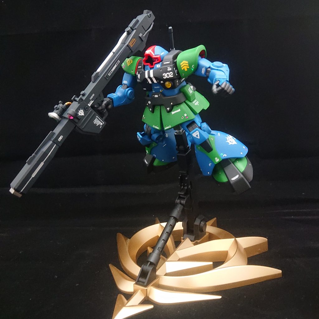 ジオンベースとよく合うドム