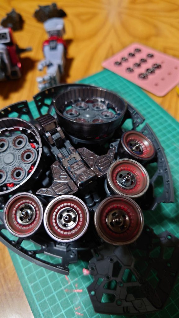 後方のバーニアはこんな感じ