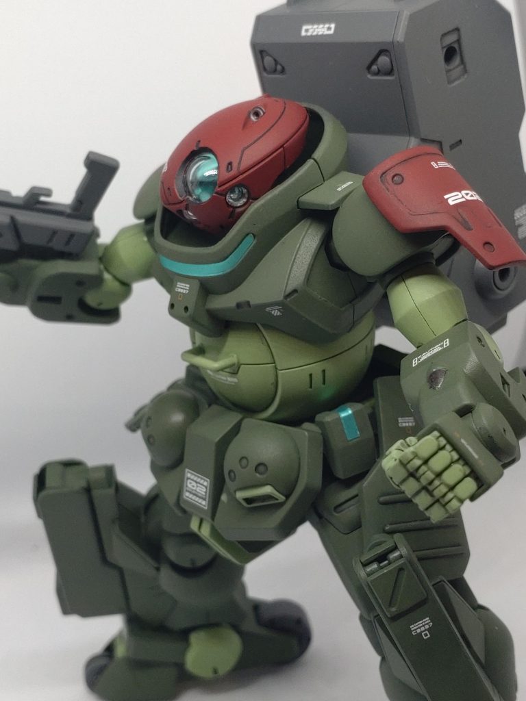 前回のスコープドッグからパーツを差替えました。